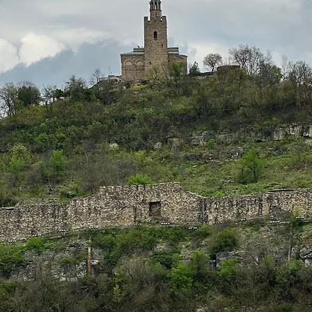 Veda 2 Veliko Tárnovo